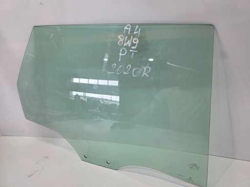 window side door right rear part AUDI A4 B9 AVANT 8W9845206 2020 ROK