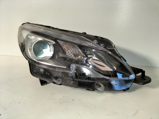 light front reflektor right PEUGEOT 2008 and LIFT 16-19