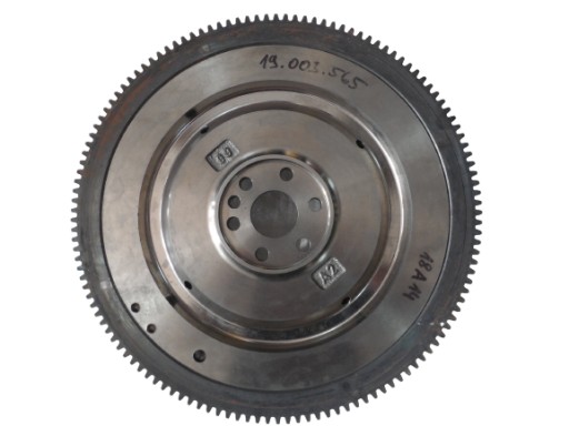 19.003.030 - МАХОВИК З ВІНКОМ FI 350