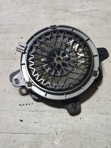 Opel Corsa F 2020 rear part side right speaker