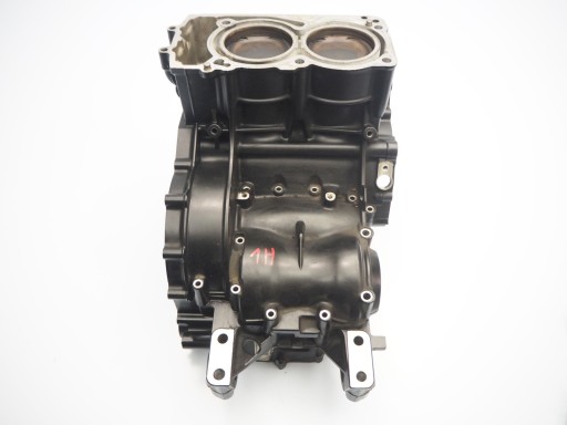 2621478884755440 - BMW F 800 R 09-14 БЛОК ЦИЛІНДРІВ ПОРШНІ