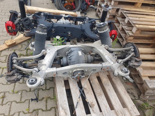 R230 5.0 - Sl 230 lift amg 2008- сани поворотний кулак амортизатор abc маятник лівий правий задній