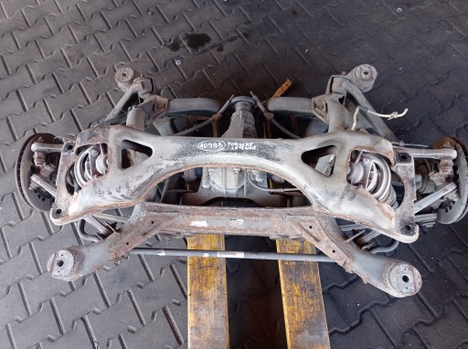 Porsche cayenne і задня підвіска