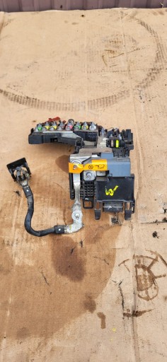 Модуль напряжения аккумулятора citroen c4 ii b7 9665878280