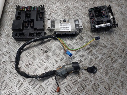 9651197580A 9643498780 - Стартовый комплект CITROEN C5 и 2.0 B 16v 9650623180