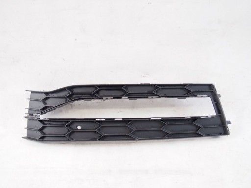 Skoda Superb 3 III FL 19r grille grid left Lift 2019