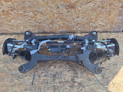 sususpension rear part axle beam arm Maserati Ghibli III 13