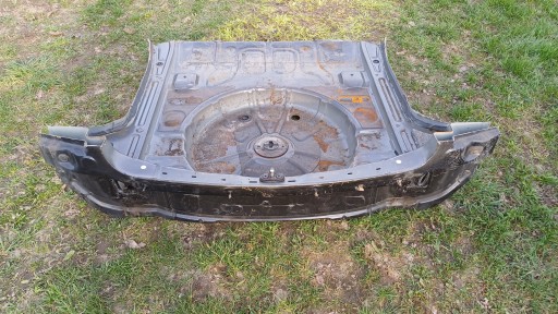 VW TOURAN 10-15 УСИЛЕНИЕ ЗАДНЕГО РЕМНЯ