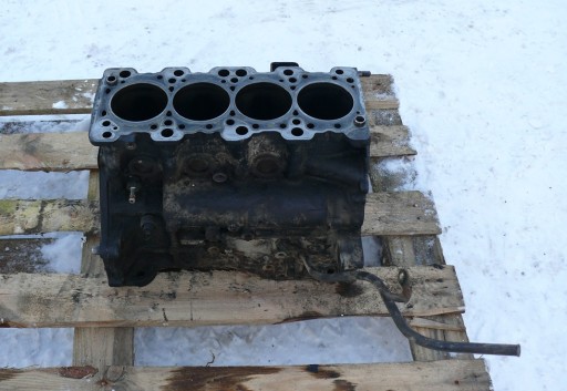 BLOK of the engine MITSUBISHI OUTLANDER and 1 2.0 16V 136KM 4G63 01-08r.