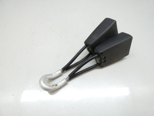 boucle de ceinture arrière SKODA OCTAVIA et KOMBI 96-10 1U0857488