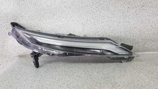 NISSAN JUKE II 2018 - right LED light D 9380