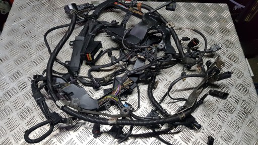 MERCEDES W211 3.5 V6 bundle of the engine INSTALACYJNA A2115401830
