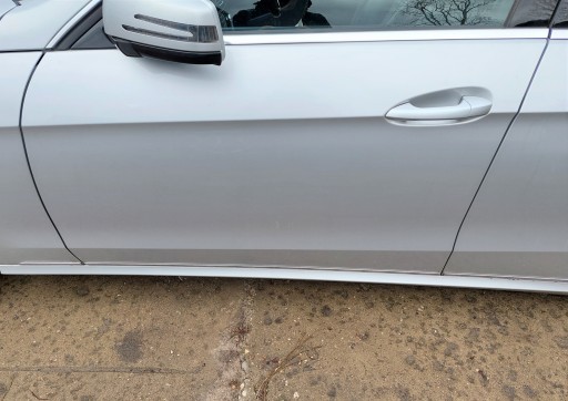 Вхідні двері ліворуч mercedes e w212 lift kombi 775