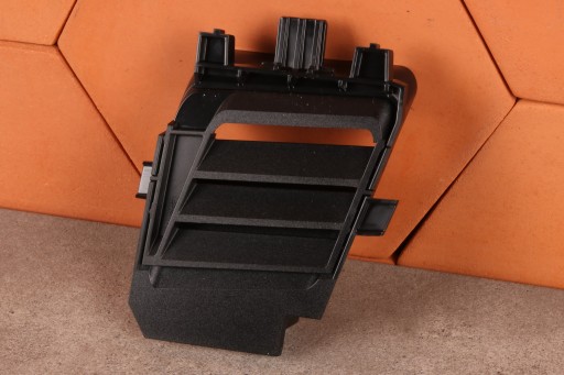 BMW 5' G60 G61 M5 G90 G99 grid air conditioning devices right intake air right 5A3E556