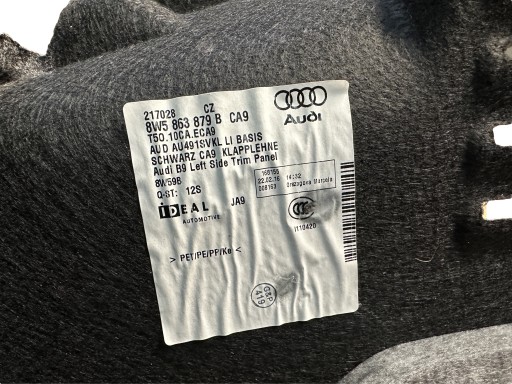 AUDI A4 8W B9 sedan boot upholstery left 8W5863879B
