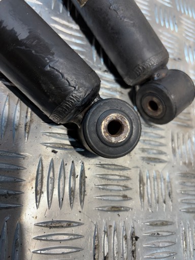 shock absorbers rear. Honda HR-V II 2