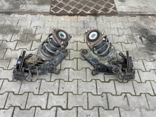 Hyundai I30 II shock absorber McPerson of the pivot left