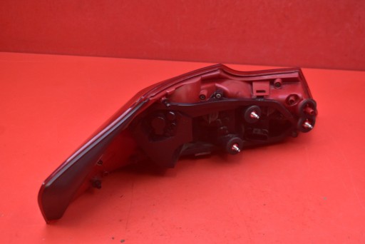Licht rechts heck hinten 13226857 OPEL INSIGNIA A KOMBI 08-14