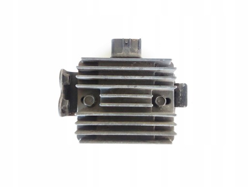 123453413 - KAWASAKI Z1000 07-09 регулятор напряжения