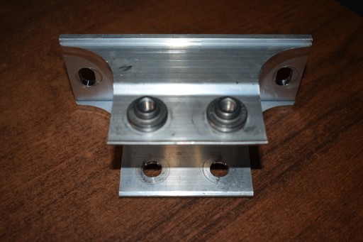 IDEALNA rail MOCUJACA front front MERCEDES W214 X254 1