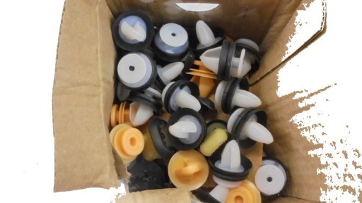 764192056R - SCENIC III МОНТАЖНЫЙ КОМПЛЕКТ КОЛЕСНЫХ АРОК ORIG