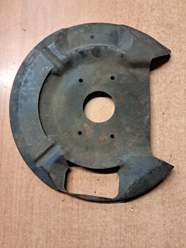 disc PRZECIWPYLOWA front left MERCEDES W107 R107 1074200144
