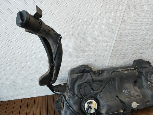 PEUGEOT 407 04-11 SW 2.0 HDI RHR fuel tank tank pump 9647083480 KPL