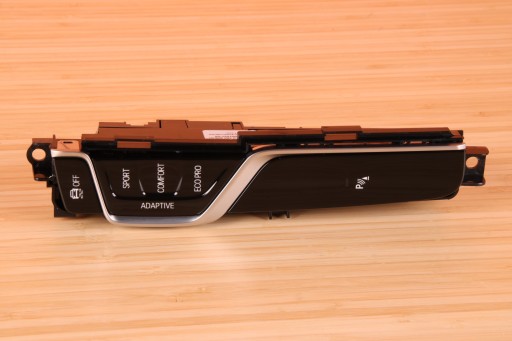 BMW G30 G31 PANEL konsole SRODKOWEJ Achsträgers PDC 9460806