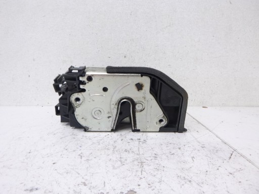 zár ajtó eleje bal BMW 1 E87 E81 E90 E91 5 PIN 7202149 OE