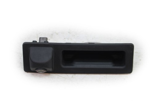 bt-cars-36851 - Bmw 2 f46 камера заднього виду кнопка задньої кришки багажника 7463163 перемикач задніх дверей