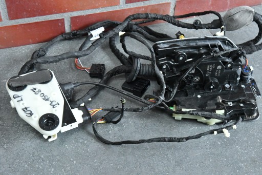 lock door left front DOCIAGANIE SOFT CLOSE wiring BMW X7 G07 7110km