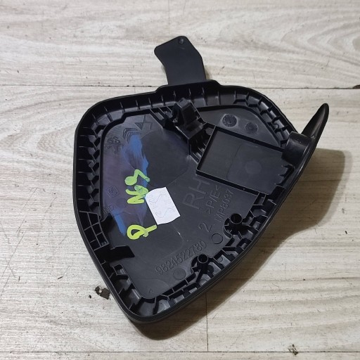 plastic seat right side Opel Corsa F 9824522780