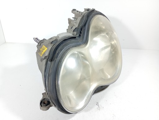 Mercedes W203 C class 00-07 REFLEKTOR right front front OE A2038200261