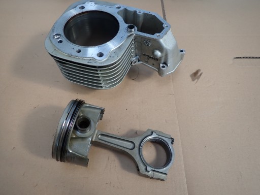 BMW R1100RT GS Шатун поршень циліндр 1340727