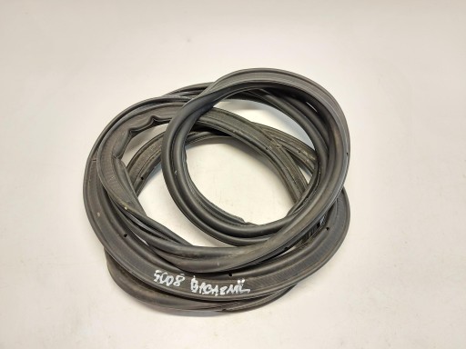 Peugeot 5008 III E5008 joint du capot coffre arrière arrière 9839897050