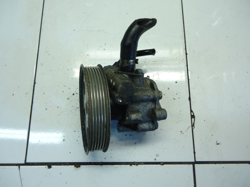 AUDI A4 B7 2.0TFSI BWE pompe direction assistée 8E0145153D