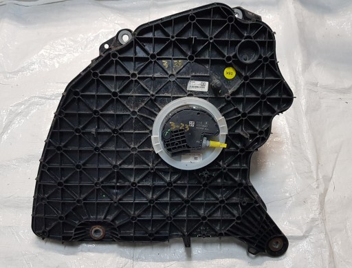 AUDI A4 B9 бак ADBLUE 8W0131878AC