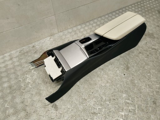 BMW 5 G30 TUNEL mitte Armlehne ELFENBEINWEISS