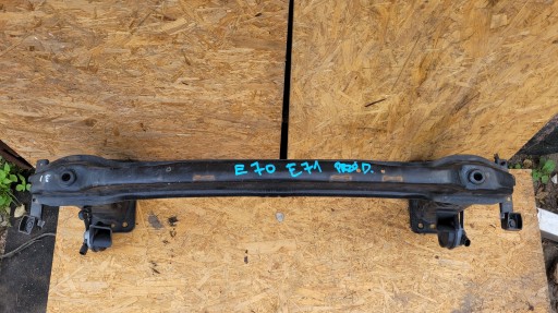 Traverse pare choc Avant BMW X5 E70 X6 E71 E72 LCI