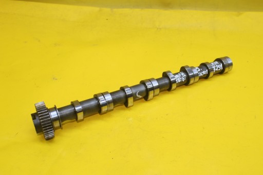 Всмоктуючий розподільний вал 03l101 A3 8P GOLF VI 1.6 TDI