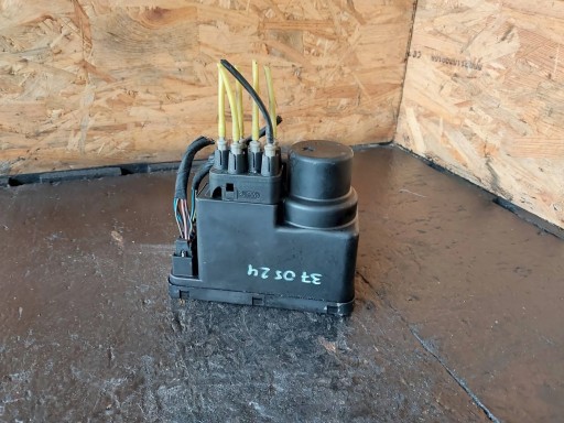 Насос центрального замка mercedes-benz c w202 2028000848