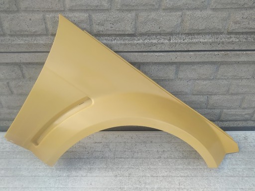 MERCEDES W204 AMG BLACK SERIES ПРАВЕ КРИЛО НОВЕ