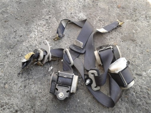 ЗАДНИЕ РЕМНИ DAIHATSU SIRION II ЕВРОПА