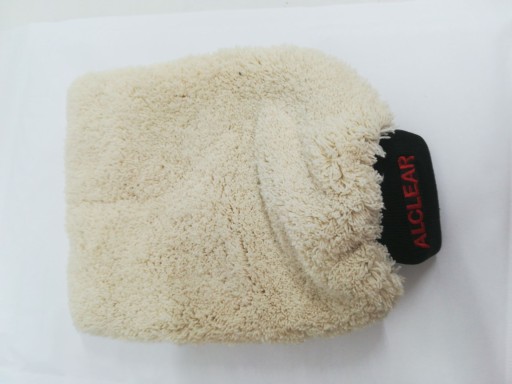 Alclear microfiber mitt for car washing