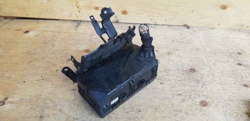 TK8-A011 - Honda odyssey 11-14 блок предохранителей