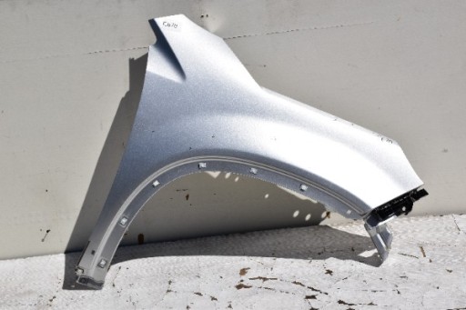 Aile Droite Avant KIA SORENTO II Przedlift 2009-2012 Kod lakieru: 3D