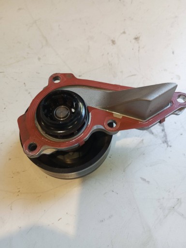 water pump NISSAN QASHQAI 210107490R
