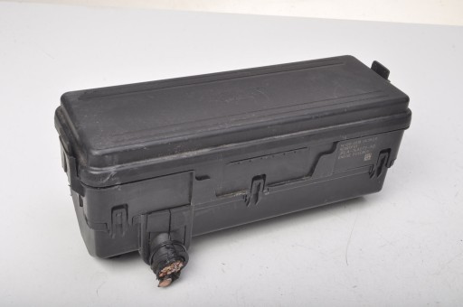 JPLA-14A073-AB - Блок предохранителей range rover l494 3.0 sdv6