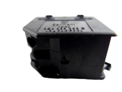 Bouton Lève vitre Vitre VOLKSWAGEN GOLF IV 3B