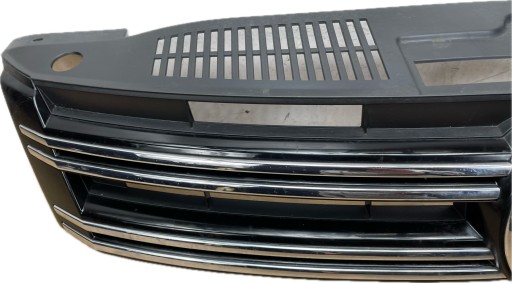 VW TIGUAN and LIFT 2011 - grill grille 5N0853651J